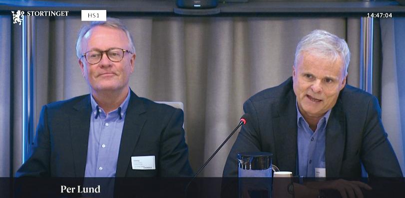 Bilde av adm. dir Per T. Lund (t.h.) og Oddbjørn Tysnes (t.v.)