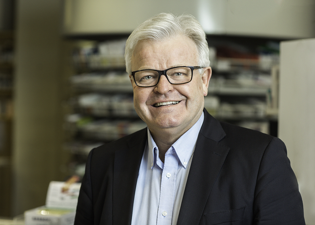 - Nå ligger alt til rette for at apotekfarmasøyter snart kan rekvirere vaksiner, sier fagdirektør Per Kristian Faksvåg i Apotekforeningen.
